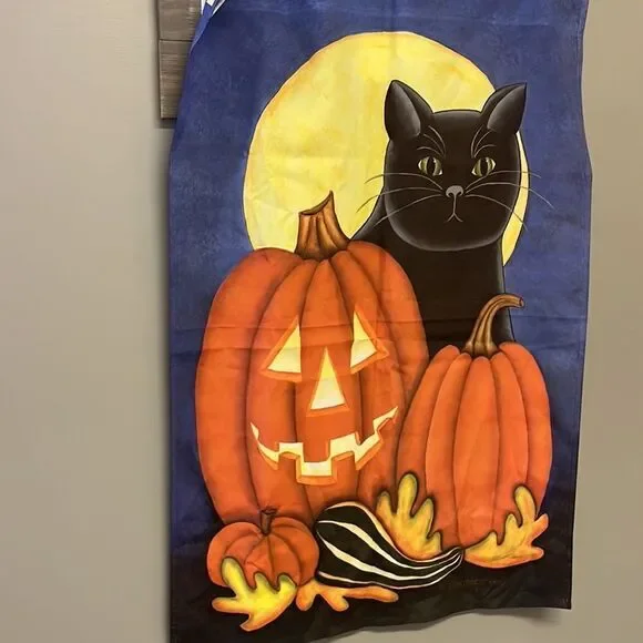 Halloween Night Large Flag with Cat, Jack O’ Lantern, Pumpkin, Leaves and Gourds - Picture 6 of 12